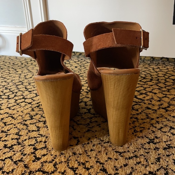 Steve Madden heels. Size 8. - Picture 4 of 4